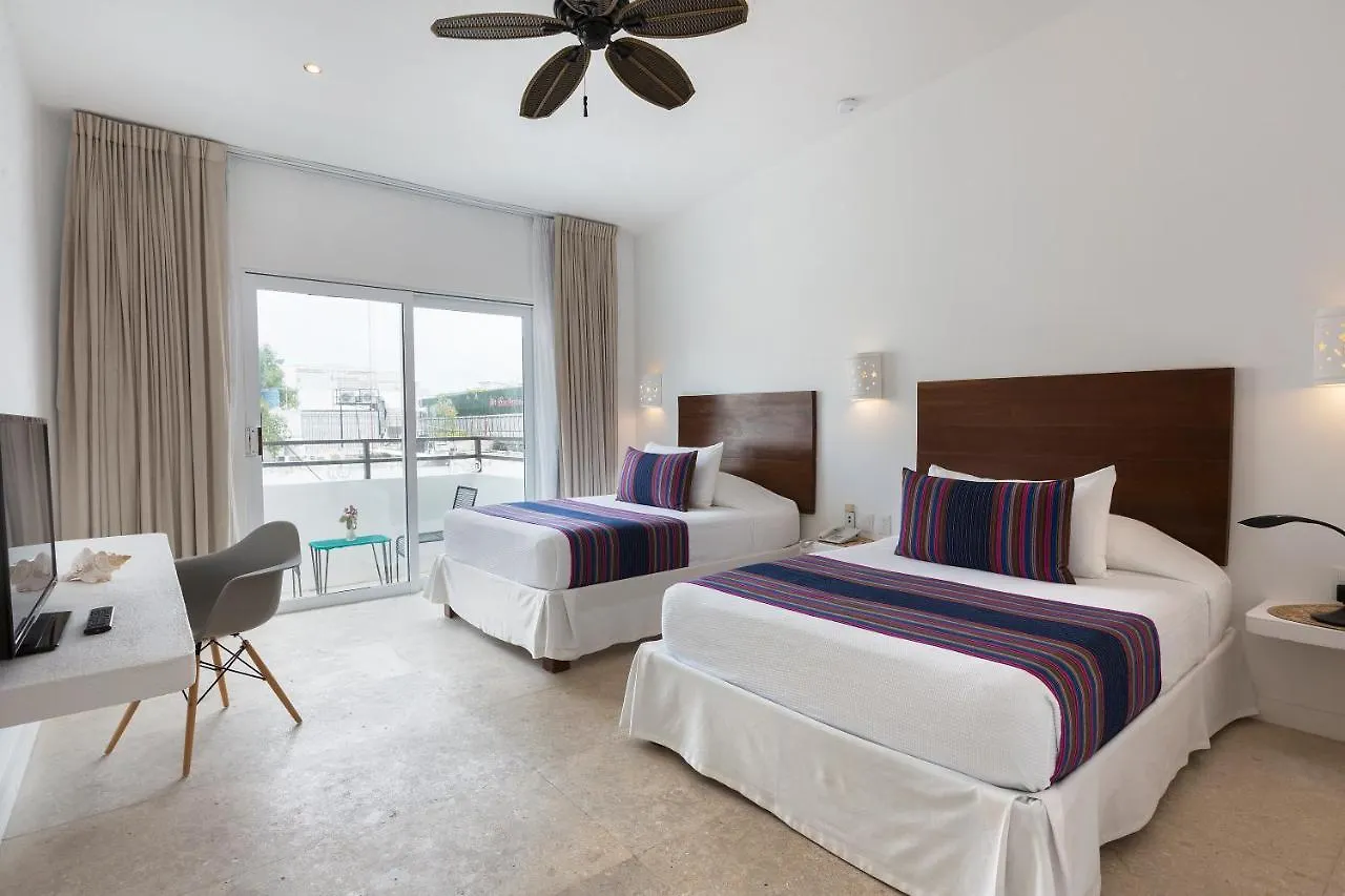 Hm Playa Del Carmen Hotel Mexico